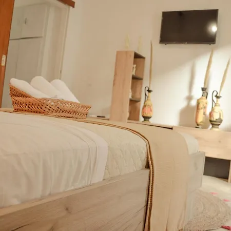 Vel Boutique Suites Agia Galini  Exterior photo